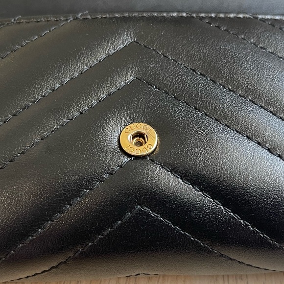 Authentic Gucci Black Marmot Wallet on Chain - Picture 13 of 13